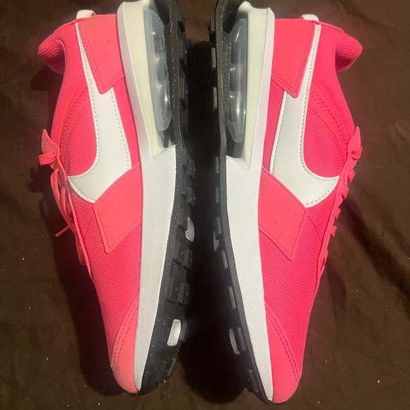 Nike Women's Sneakers - Pink and White - Picture 4 of 6